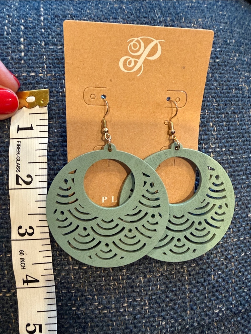 Plunder Teal Cutout Circle Drop Earrings - Picture 3 of 4